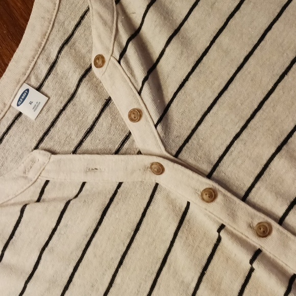 Old Navy Knit Top GUC XL - Picture 3 of 6